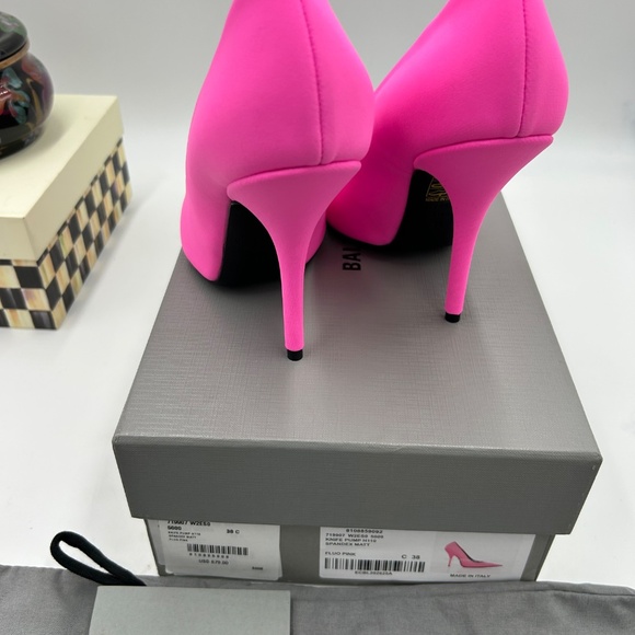 Women’s Balenciaga XL pointed toe pumps size 38 made in Italy - Picture 5 of 8